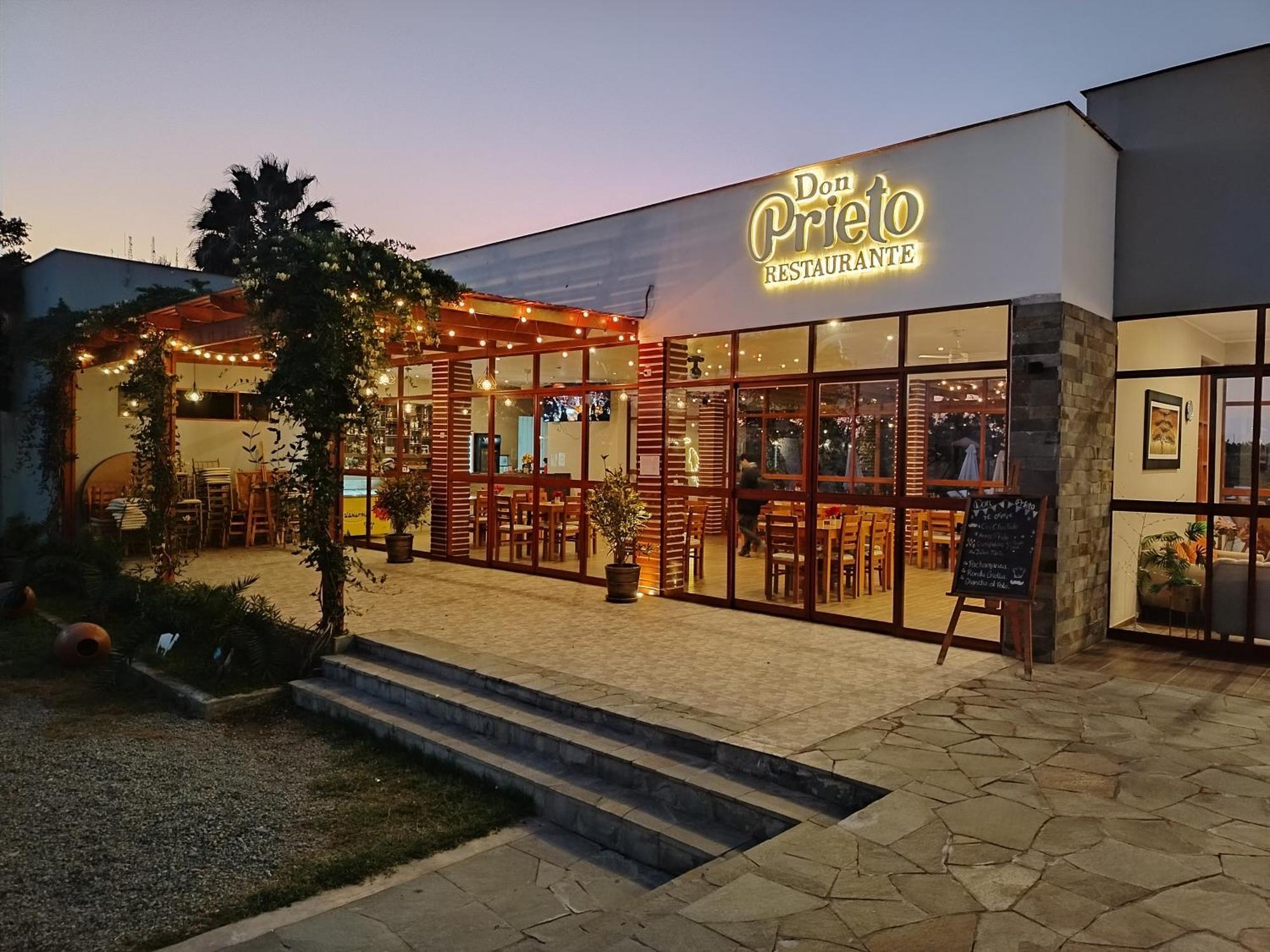 Hotel La Colina Cerro Prieto Buitenkant foto